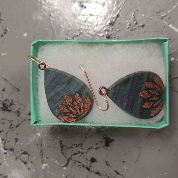 Painted wood dangle earrings - Picture 1 of 1